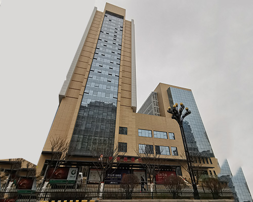 青海建設(shè)科技大廈三陽(yáng)大酒店(四星級(jí)，21000m2，海湖新區(qū)地標(biāo)建筑)